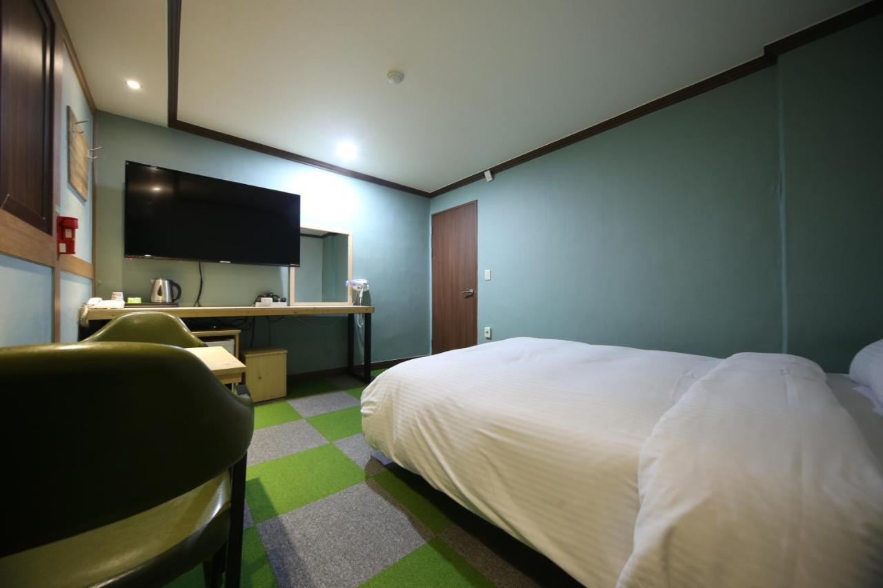 Motel Subiztel Pchohang Exteriér fotografie