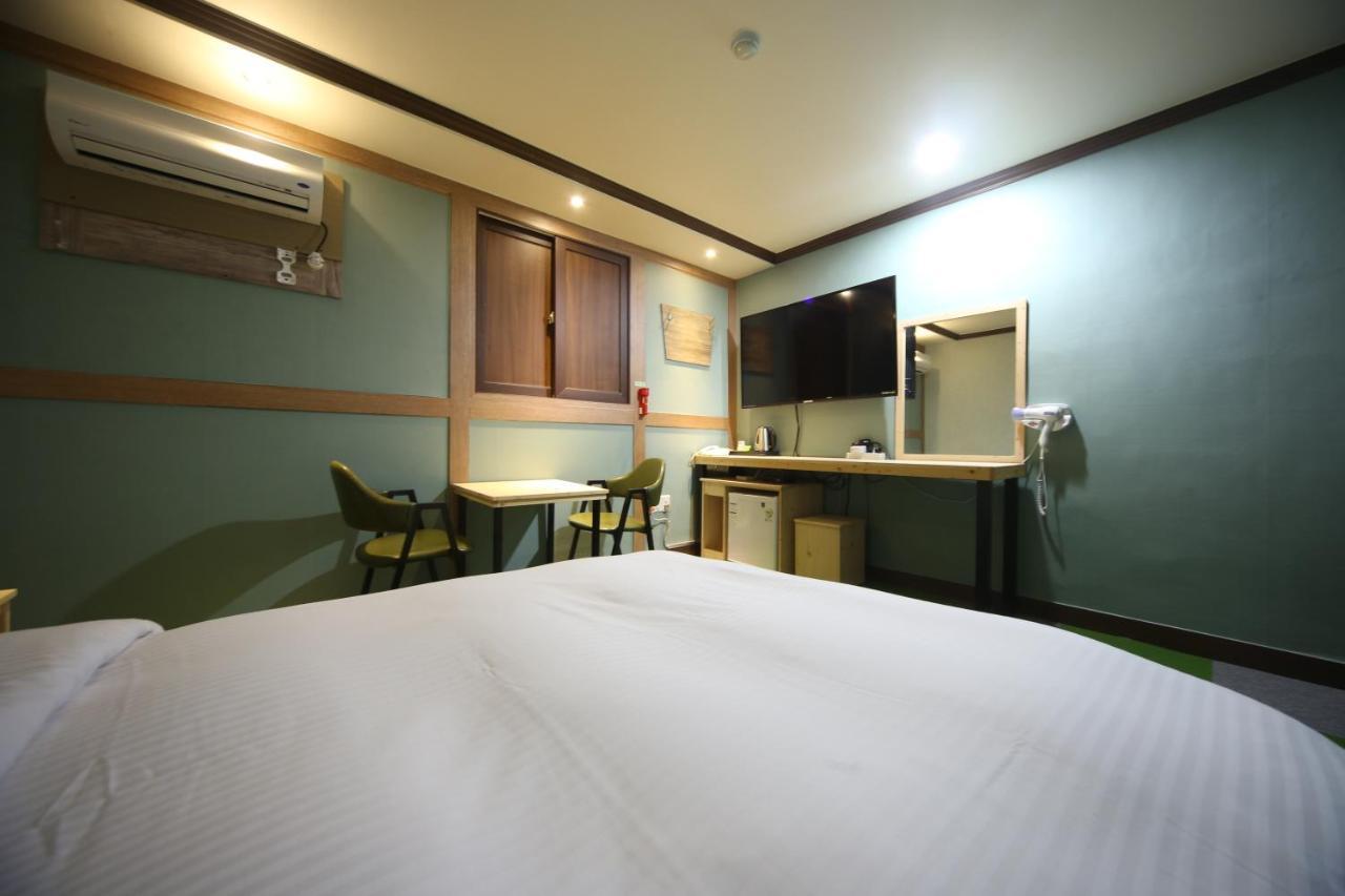 Motel Subiztel Pchohang Exteriér fotografie